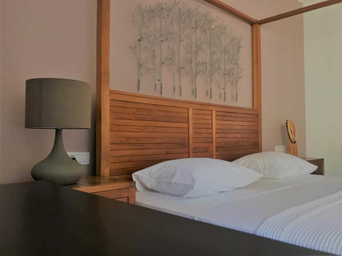 Vranas Ambiance Hotel Chania  ภายนอก รูปภาพ