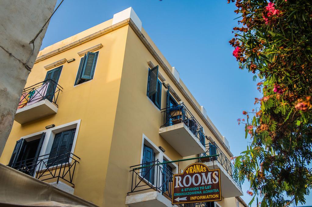 Vranas Ambiance Hotel Chania  ภายนอก รูปภาพ