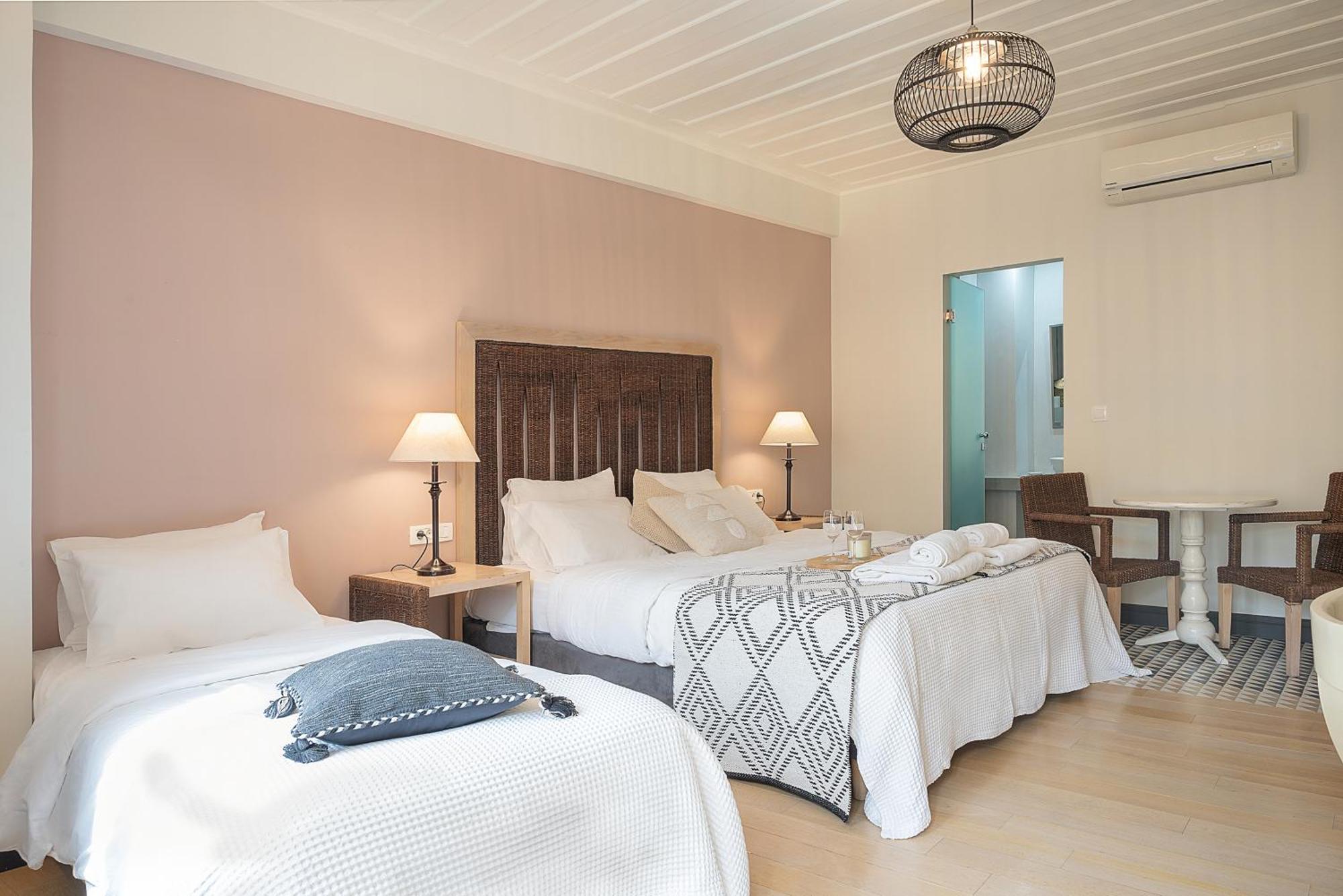 Vranas Ambiance Hotel Chania  ภายนอก รูปภาพ