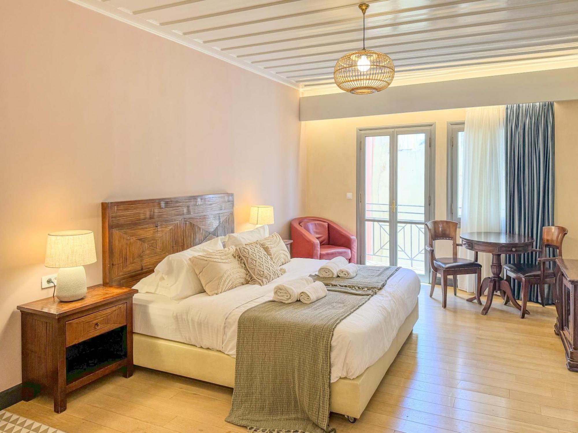 Vranas Ambiance Hotel Chania  ภายนอก รูปภาพ
