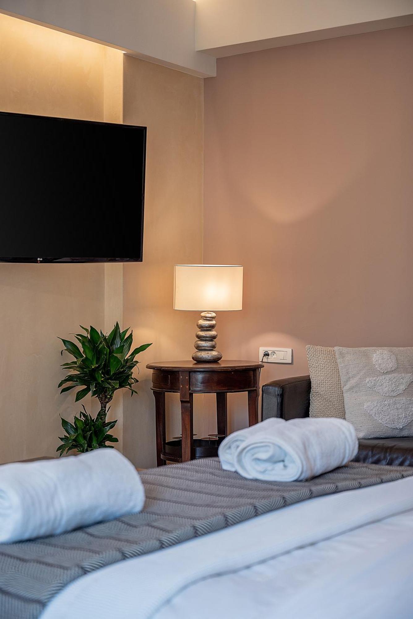 Vranas Ambiance Hotel Chania  ภายนอก รูปภาพ