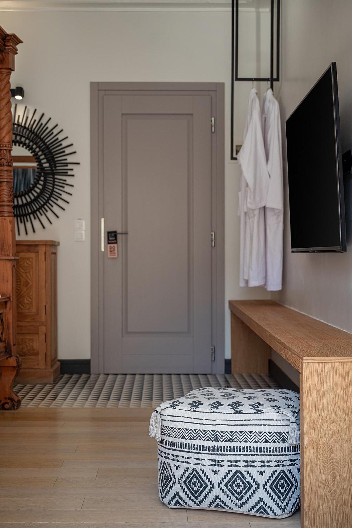 Vranas Ambiance Hotel Chania  ภายนอก รูปภาพ
