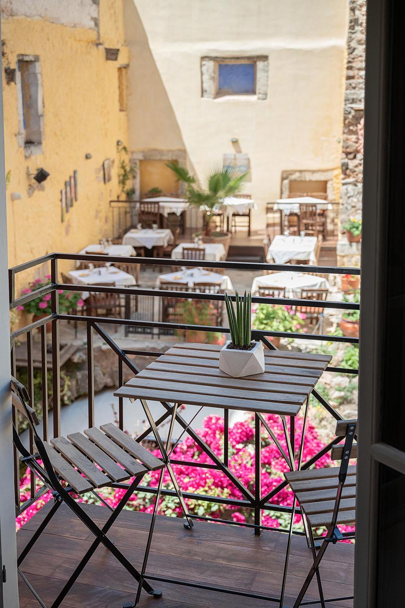Vranas Ambiance Hotel Chania  ภายนอก รูปภาพ